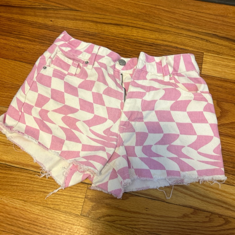 Pacsun jean shorts Size small not sure of measurements,good condition never worn